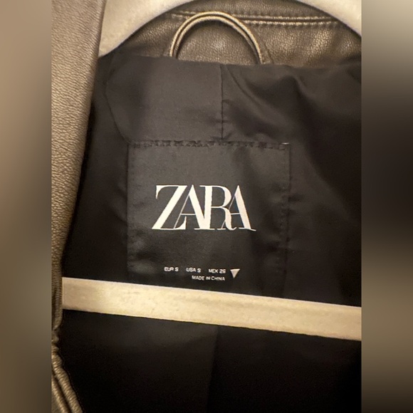 Zara Women Faux Leather Jacket - Picture 2 of 3